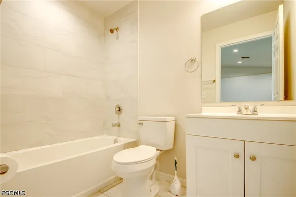 $599,000 | 3814-3816 Southwest 15th Place, Cape Coral, FL 33914