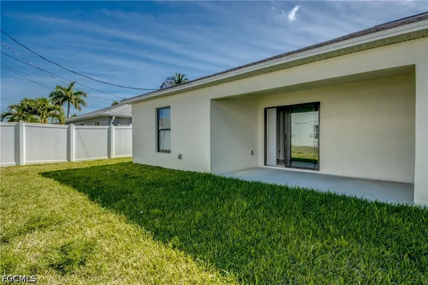 $599,000 | 3814-3816 Southwest 15th Place, Cape Coral, FL 33914