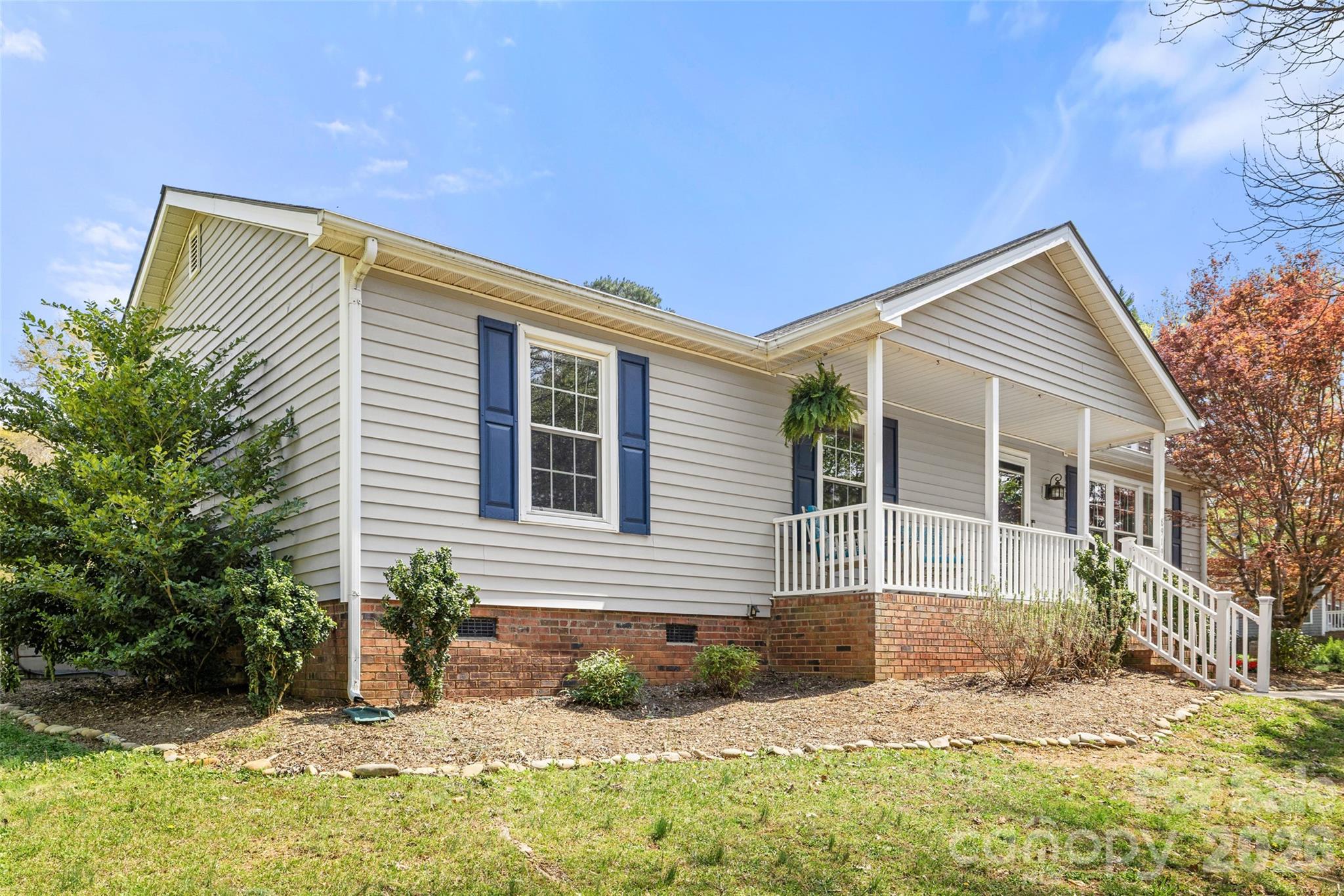 8919 West Meadow Ridge Road Fort Mill, SC 29707 - Photo 3 of 42 Gallery Image 3