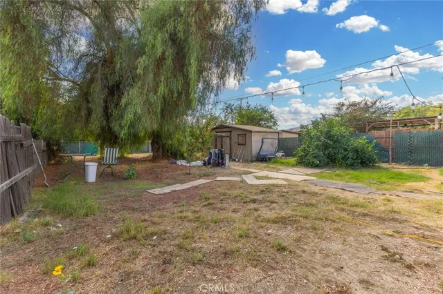 $445,000 | 18585 14th Street, Bloomington, CA 92316