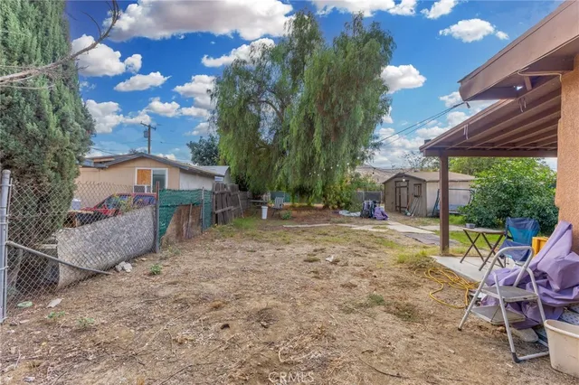 $445,000 | 18585 14th Street, Bloomington, CA 92316