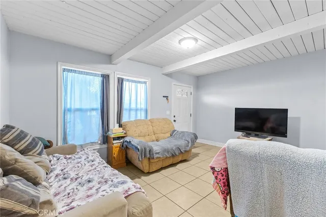 $445,000 | 18585 14th Street, Bloomington, CA 92316