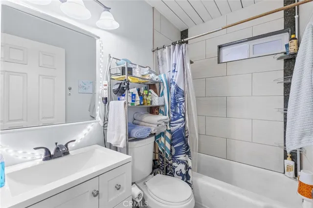 $445,000 | 18585 14th Street, Bloomington, CA 92316