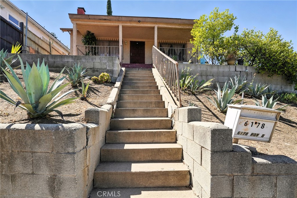 6178 Roy Street Los Angeles, CA 90042 - Photo 6 of 44 Upfront and personal