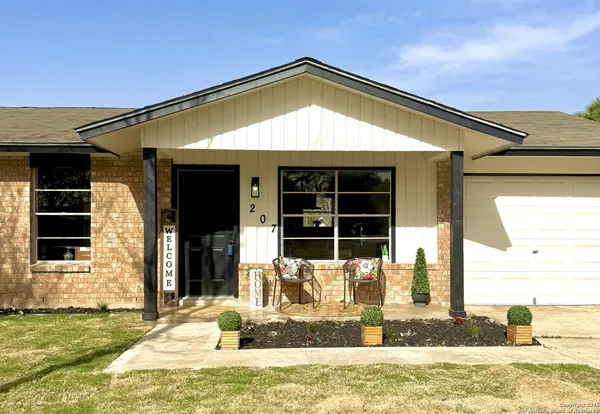 $214,500 | 207 Brenda Drive, Converse, TX 78109