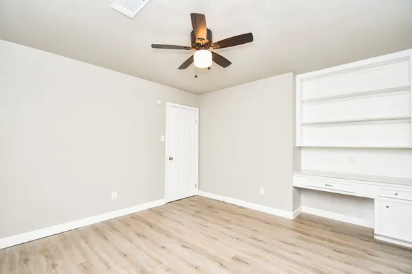 $1,800 | 6911 Winding Trace Drive, Houston, TX 77086