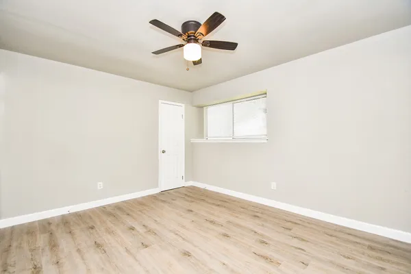 $1,800 | 6911 Winding Trace Drive, Houston, TX 77086