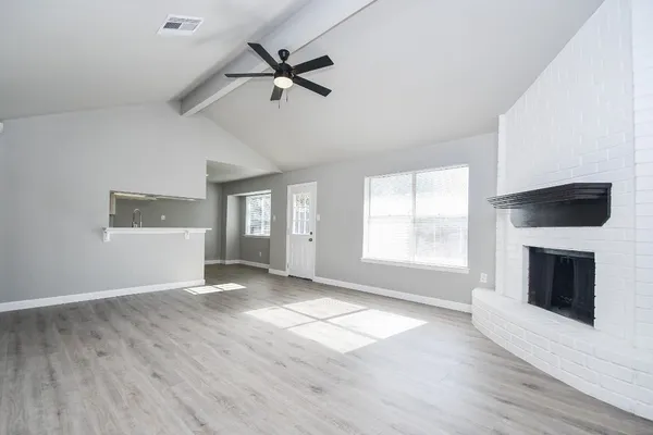 $1,925 | 6911 Winding Trace Drive, Houston, TX 77086