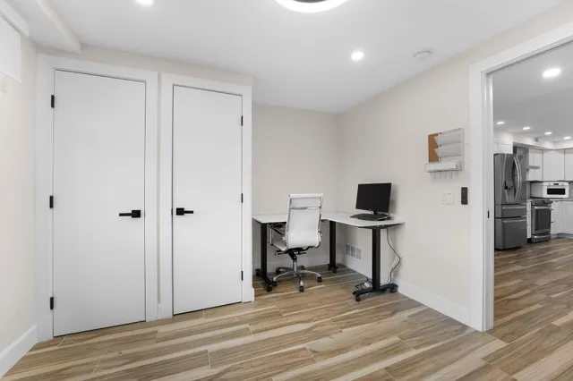 $1,080,000 | 911 Ocean Drive, Unit 201, Juno Beach, FL 33408