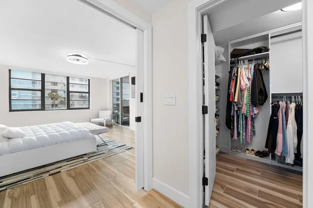 $1,080,000 | 911 Ocean Drive, Unit 201, Juno Beach, FL 33408