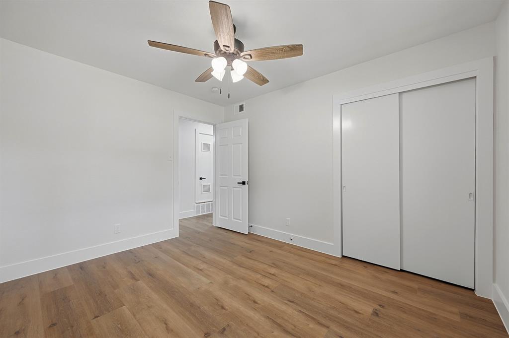 716 Pine Street Hurst, TX 76053 - Photo 19 of 35