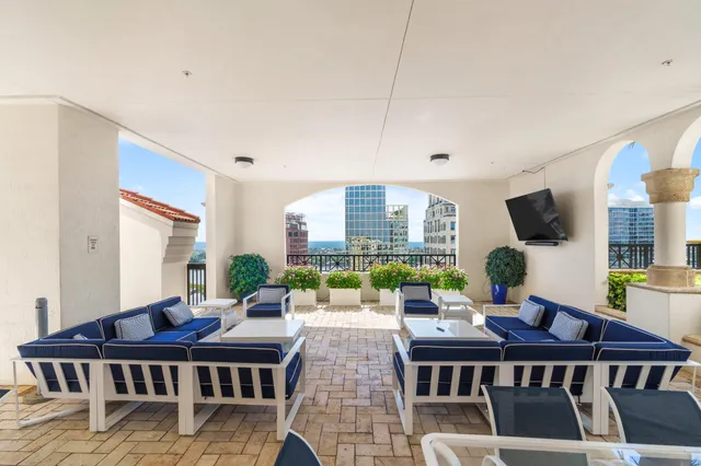 $2,888,000 | 801 South Olive Avenue, Unit 1011, West Palm Beach, FL 33401