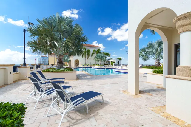 $2,888,000 | 801 South Olive Avenue, Unit 1011, West Palm Beach, FL 33401