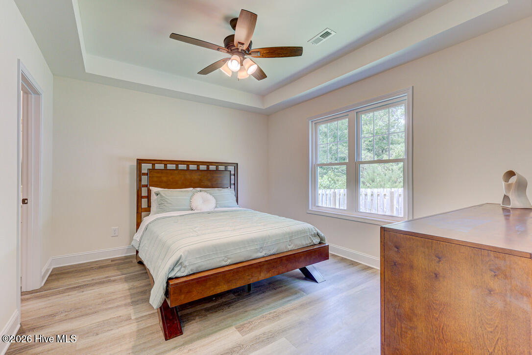 548 Timbercrest Circle Bolivia, NC 28422 - Photo 18 of 34 Model Home - Primary bedroom