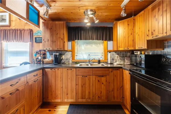 $225,000 | 69 Tanglewood Trail, Campbell, NY 14821