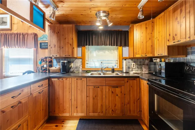 $245,000 | 69 Tanglewood Trail, Campbell, NY 14821