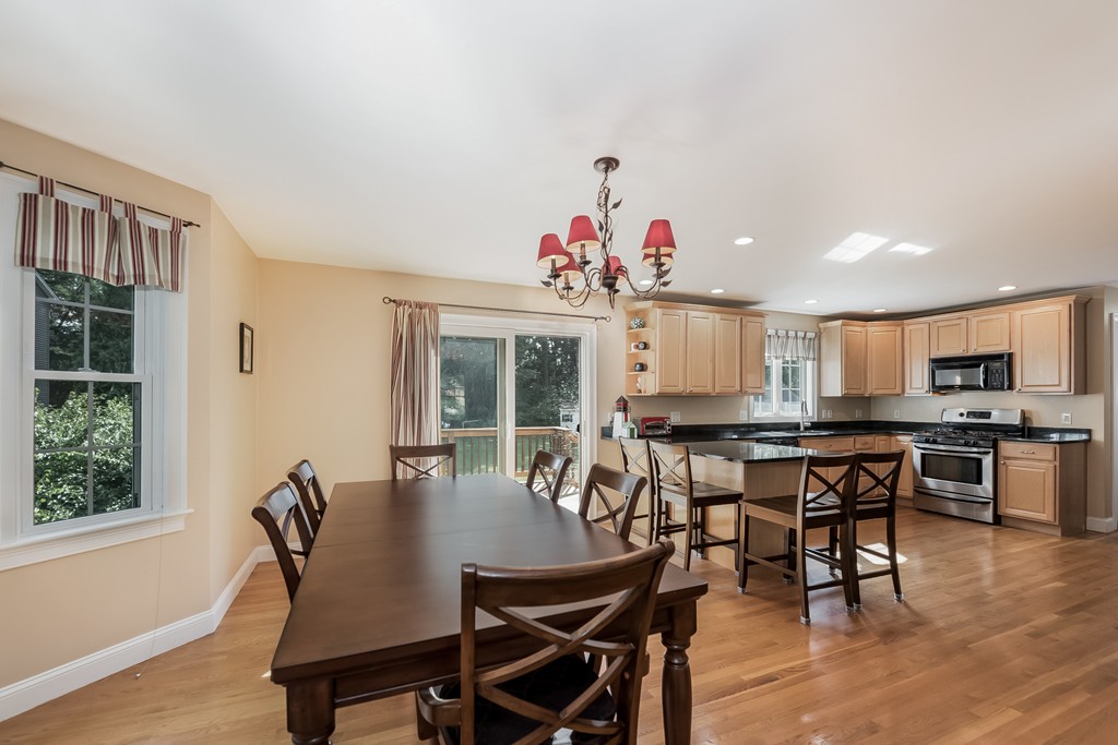 15 Carter Road Burlington, MA 01803 - Photo 5 of 30 Gallery Image 5