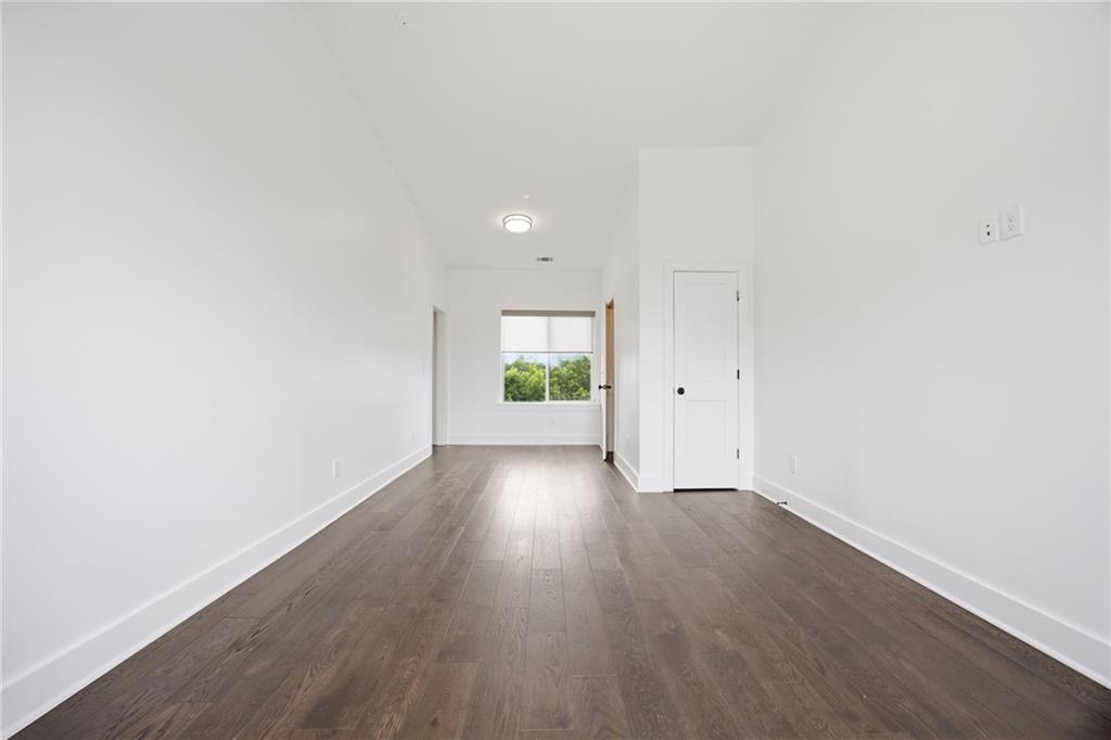 211 Bass Street Southwest, Unit 10 Atlanta, GA 30315 - Photo 29 of 34