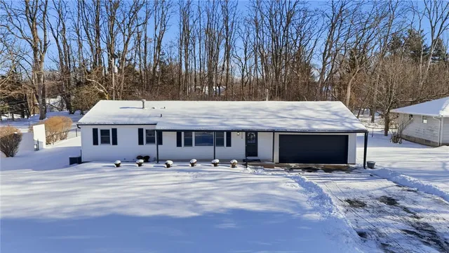 $249,900 | 5110 East Henrietta Road, Henrietta, NY 14467