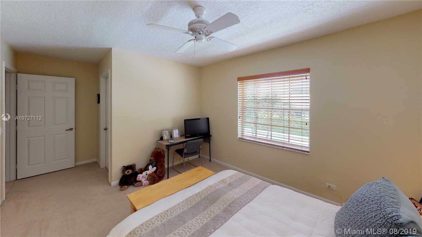 6334 Brava Way Boca Raton, FL 33433 - Photo 12 of 41