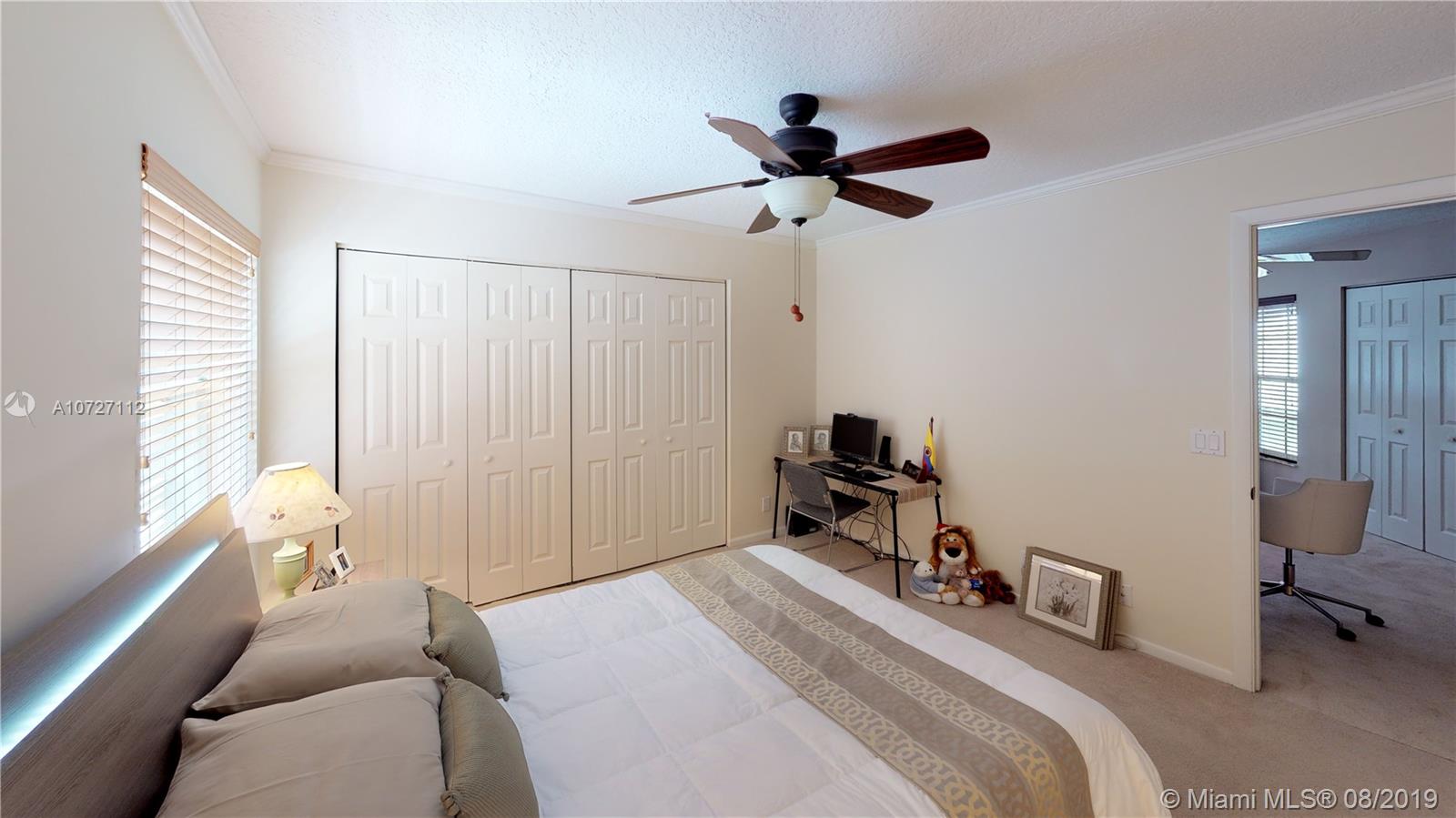 6334 Brava Way Boca Raton, FL 33433 - Photo 14 of 41