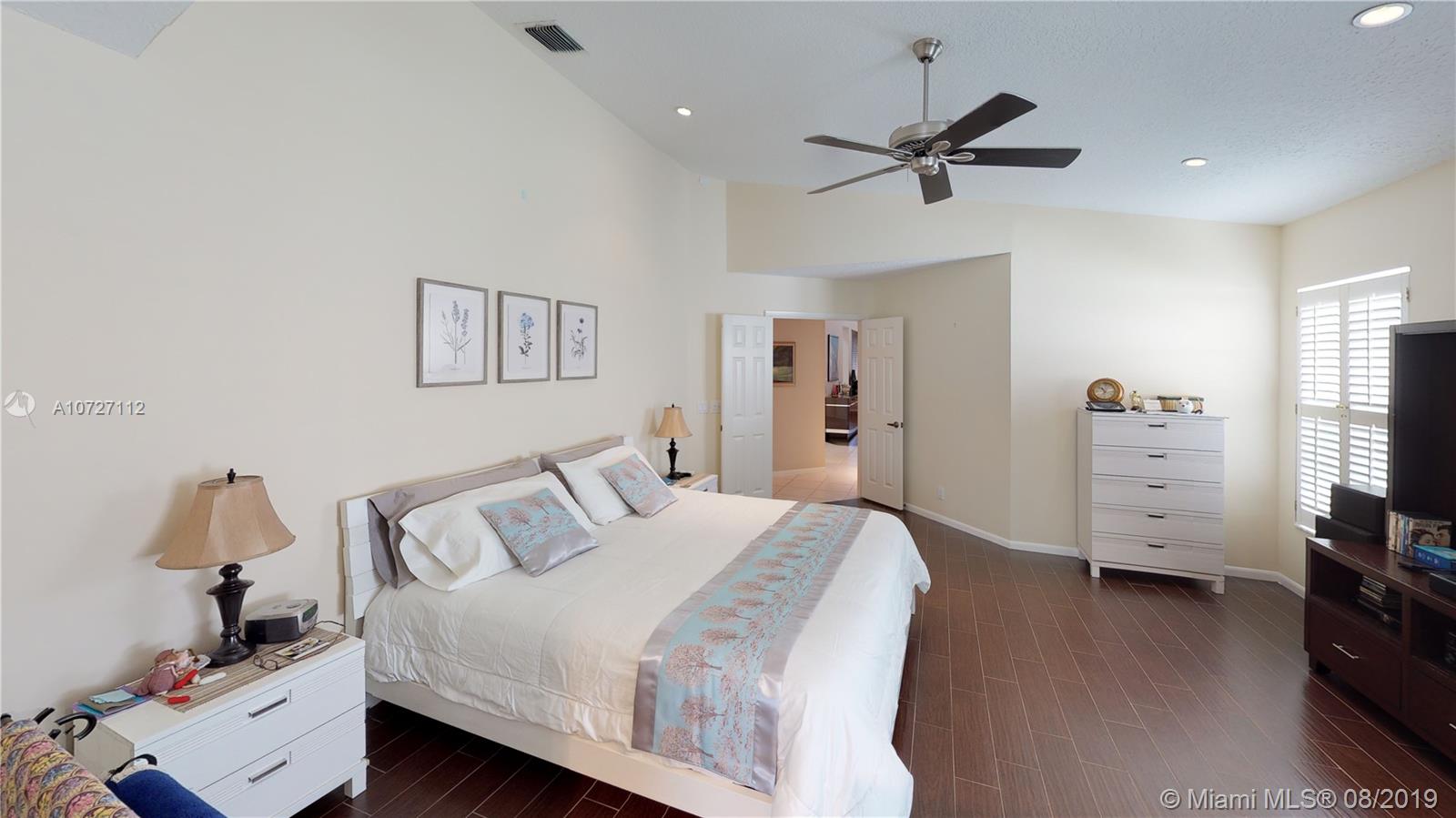 6334 Brava Way Boca Raton, FL 33433 - Photo 10 of 41