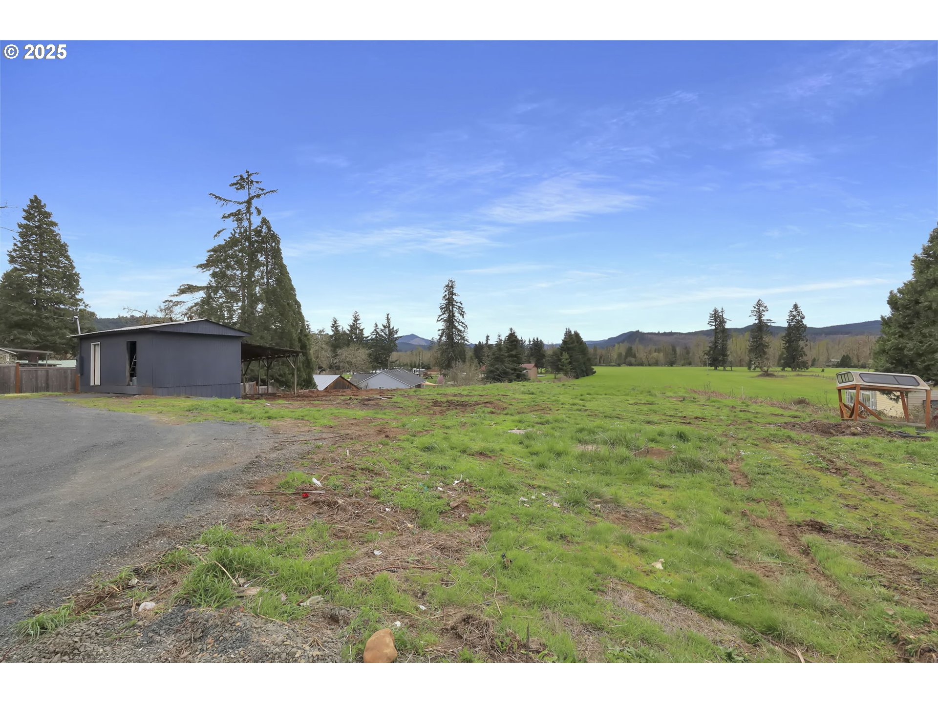 33788 Row River Road Cottage Grove, OR 97424 - Photo 39 of 41