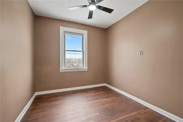 $194,900 | 221 East Agnew Avenue, Pittsburgh, PA 15210
