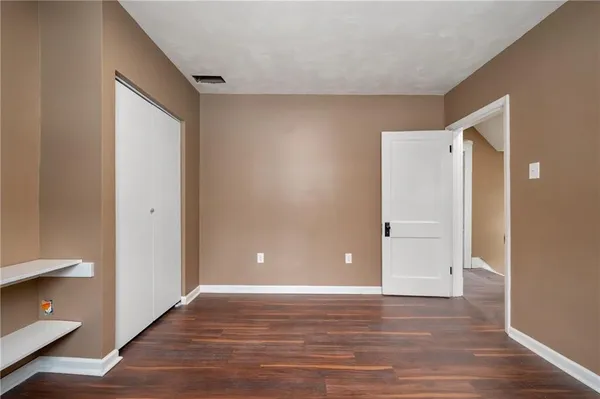 $194,900 | 221 East Agnew Avenue, Pittsburgh, PA 15210
