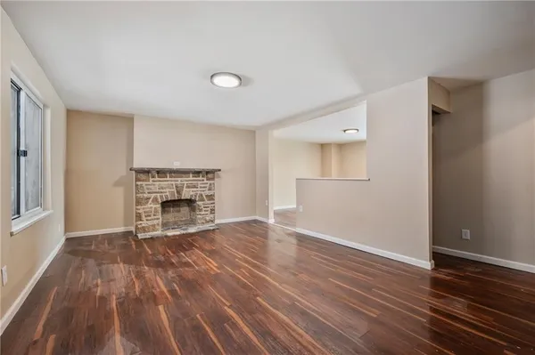 $194,900 | 221 East Agnew Avenue, Pittsburgh, PA 15210