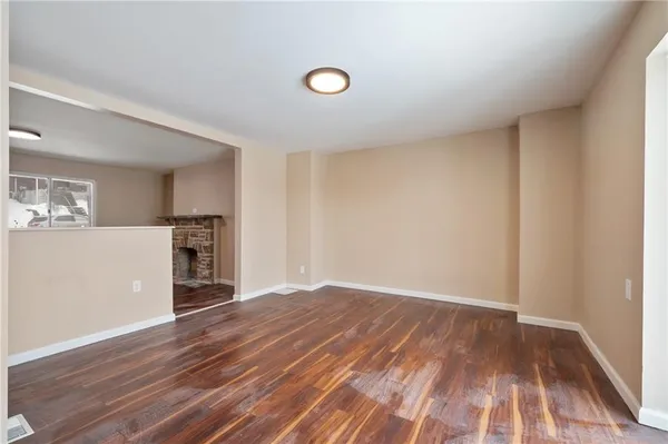 $194,900 | 221 East Agnew Avenue, Pittsburgh, PA 15210