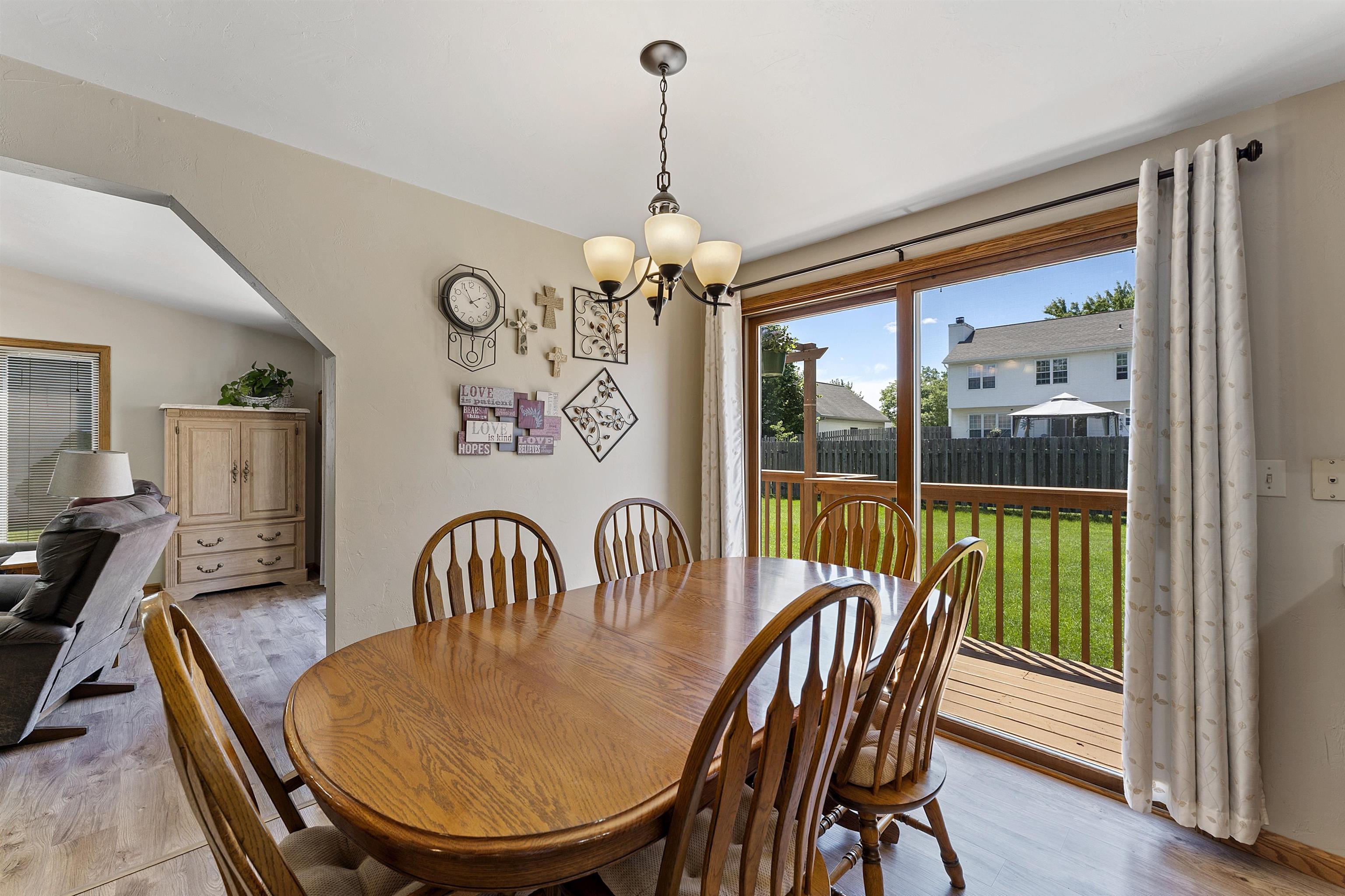 2364 Cedar Ridge Green Bay, WI 54313 - Photo 18 of 90