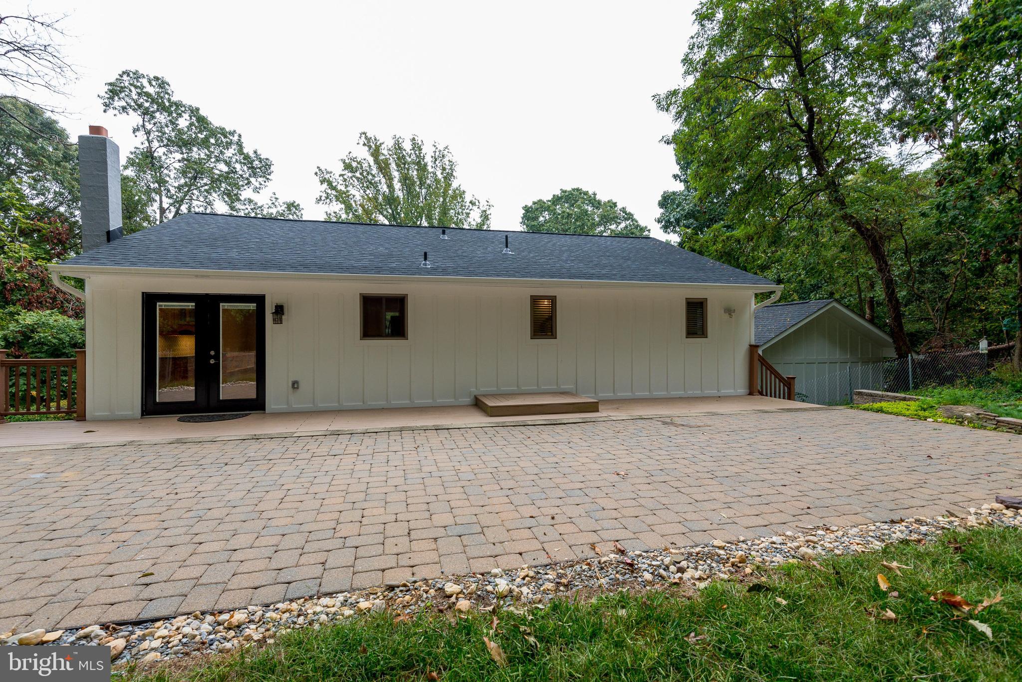 922 Shore Acres Road Arnold, MD 21012 - Photo 22 of 26 Gallery Image 22