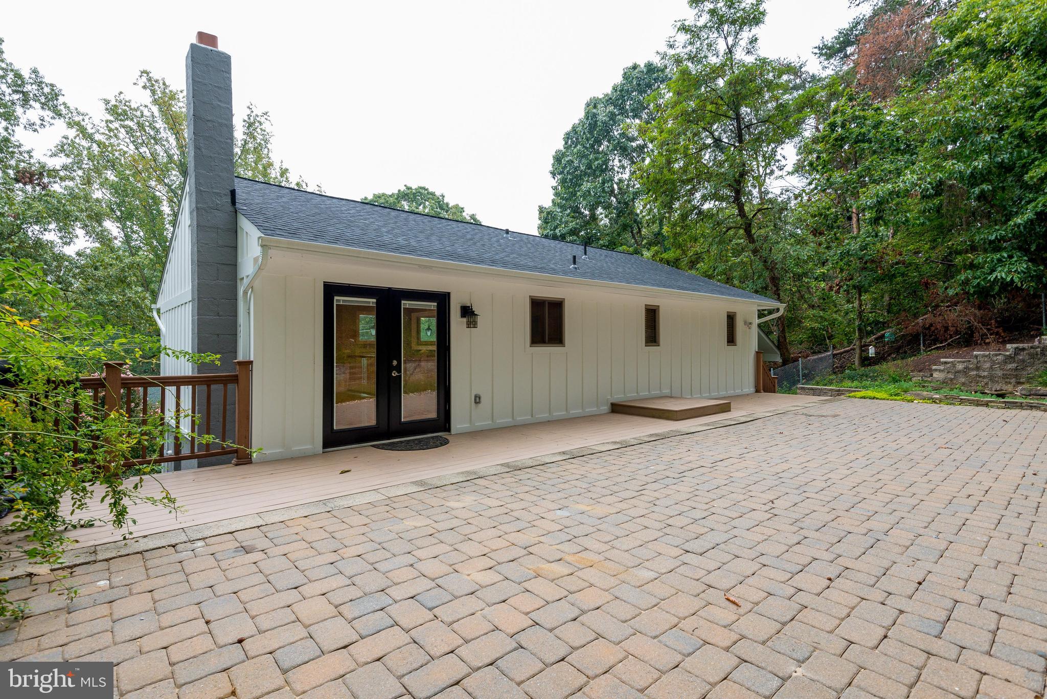922 Shore Acres Road Arnold, MD 21012 - Photo 23 of 26 Gallery Image 23