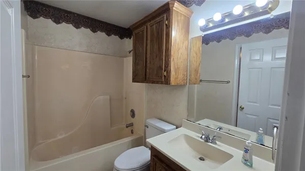 $1,595 | 7252 Mansions Drive, Unit F4, Corpus Christi, TX 78414