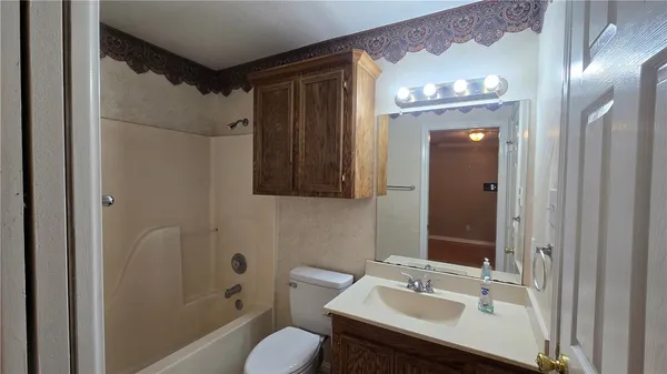 $1,595 | 7252 Mansions Drive, Unit F4, Corpus Christi, TX 78414