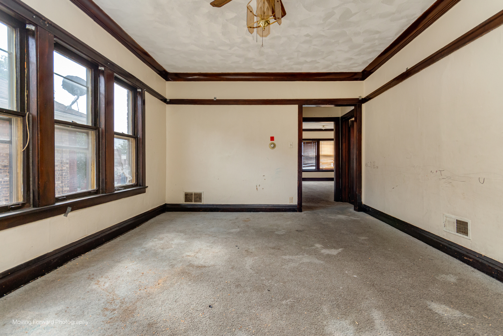 8153 South Sangamon Street Chicago, IL 60620 - Photo 13 of 37 a view of an empty room with a window