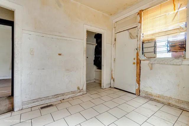 $169,100 | 8153 South Sangamon Street, Chicago, IL 60620