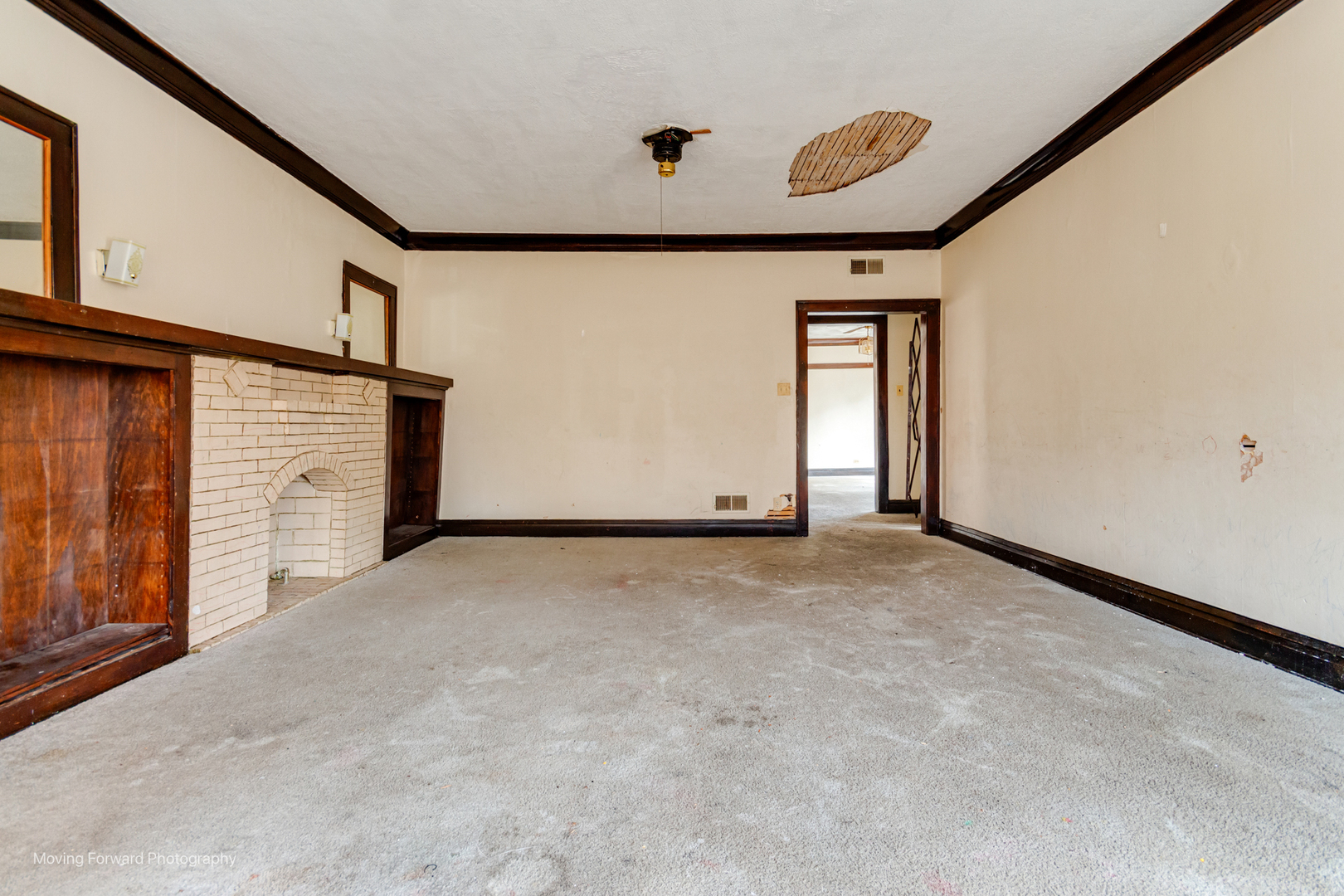 8153 South Sangamon Street Chicago, IL 60620 - Photo 27 of 37 a view of an empty room