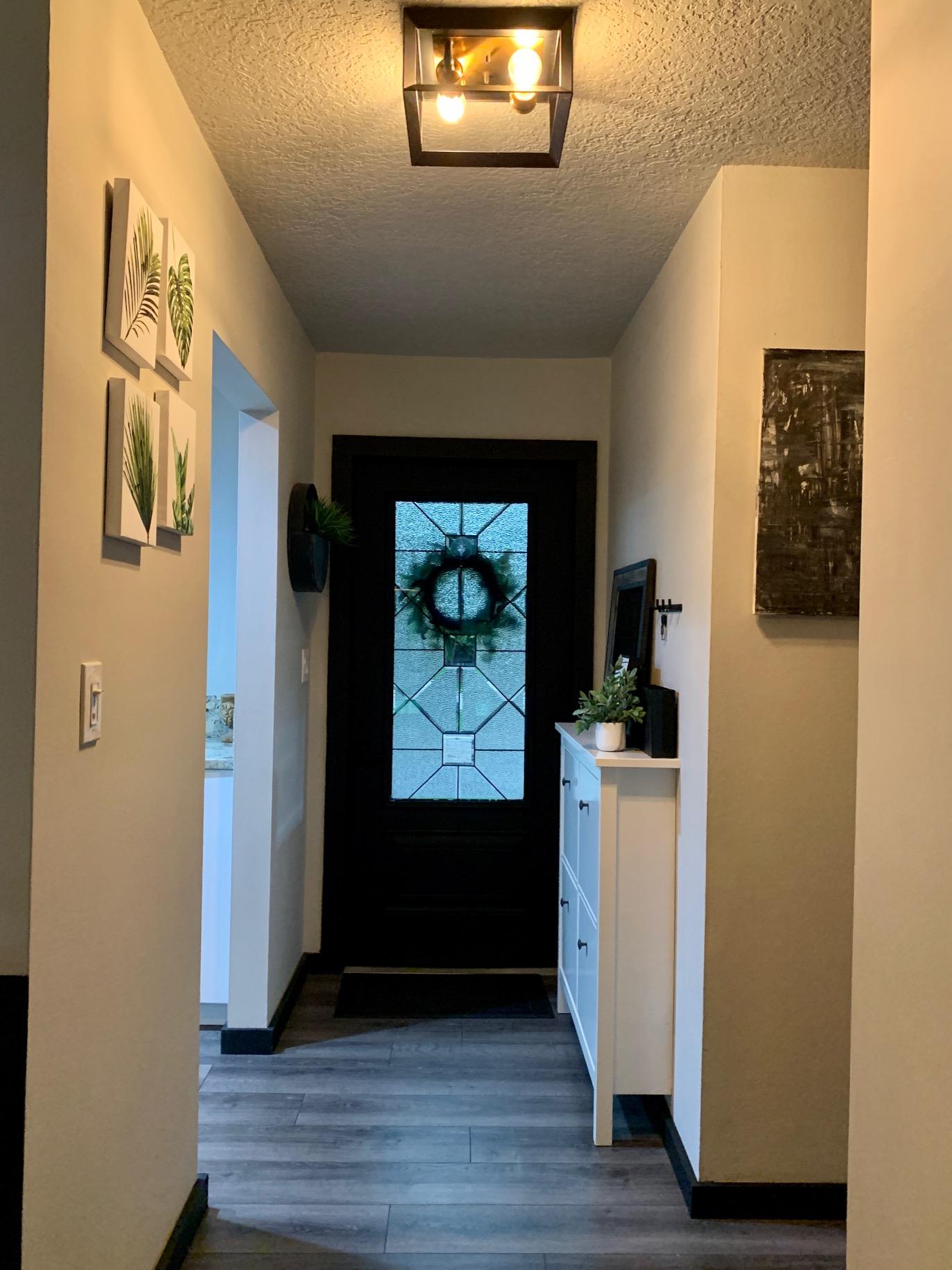 845 Cinnamon Road North Palm Beach, FL 33408 - Photo 2 of 24 Foyer