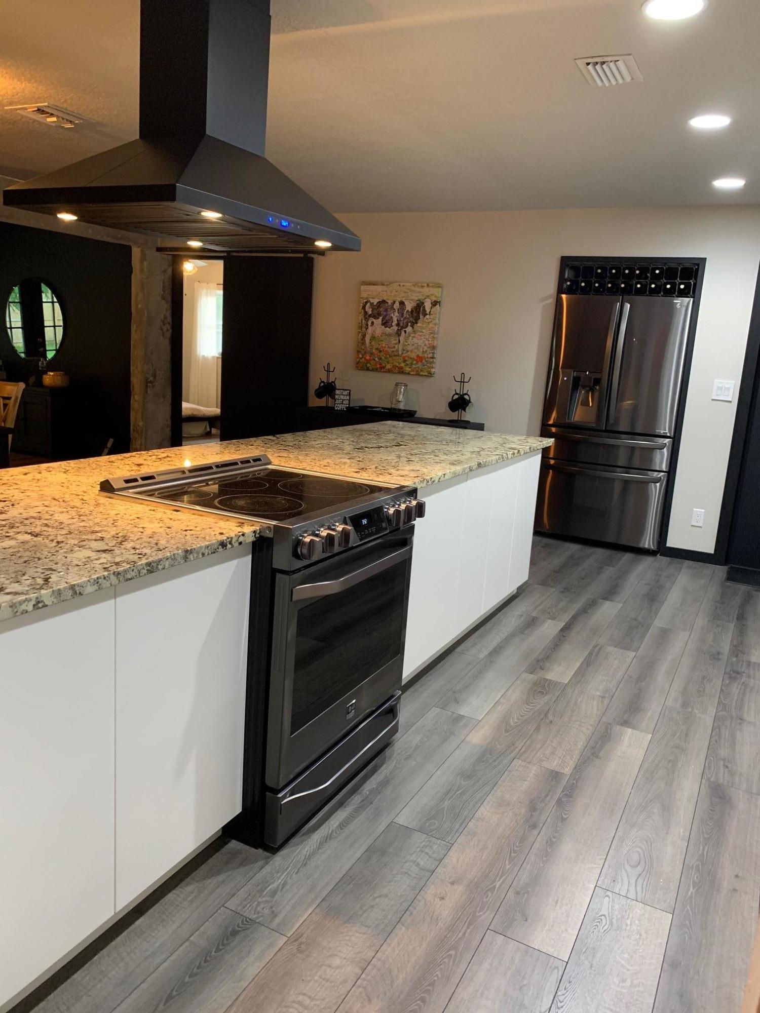 845 Cinnamon Road North Palm Beach, FL 33408 - Photo 4 of 24 Kitchen