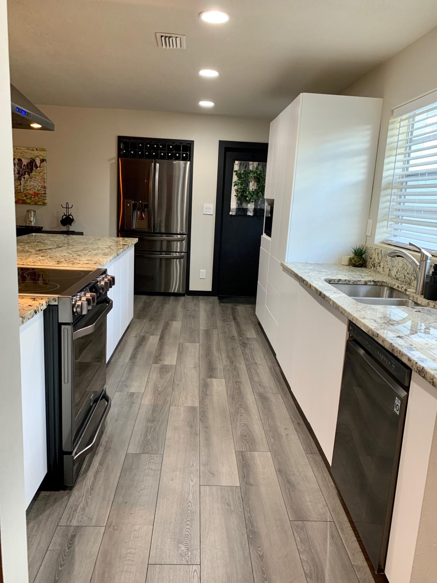 845 Cinnamon Road North Palm Beach, FL 33408 - Photo 6 of 24 KItchen