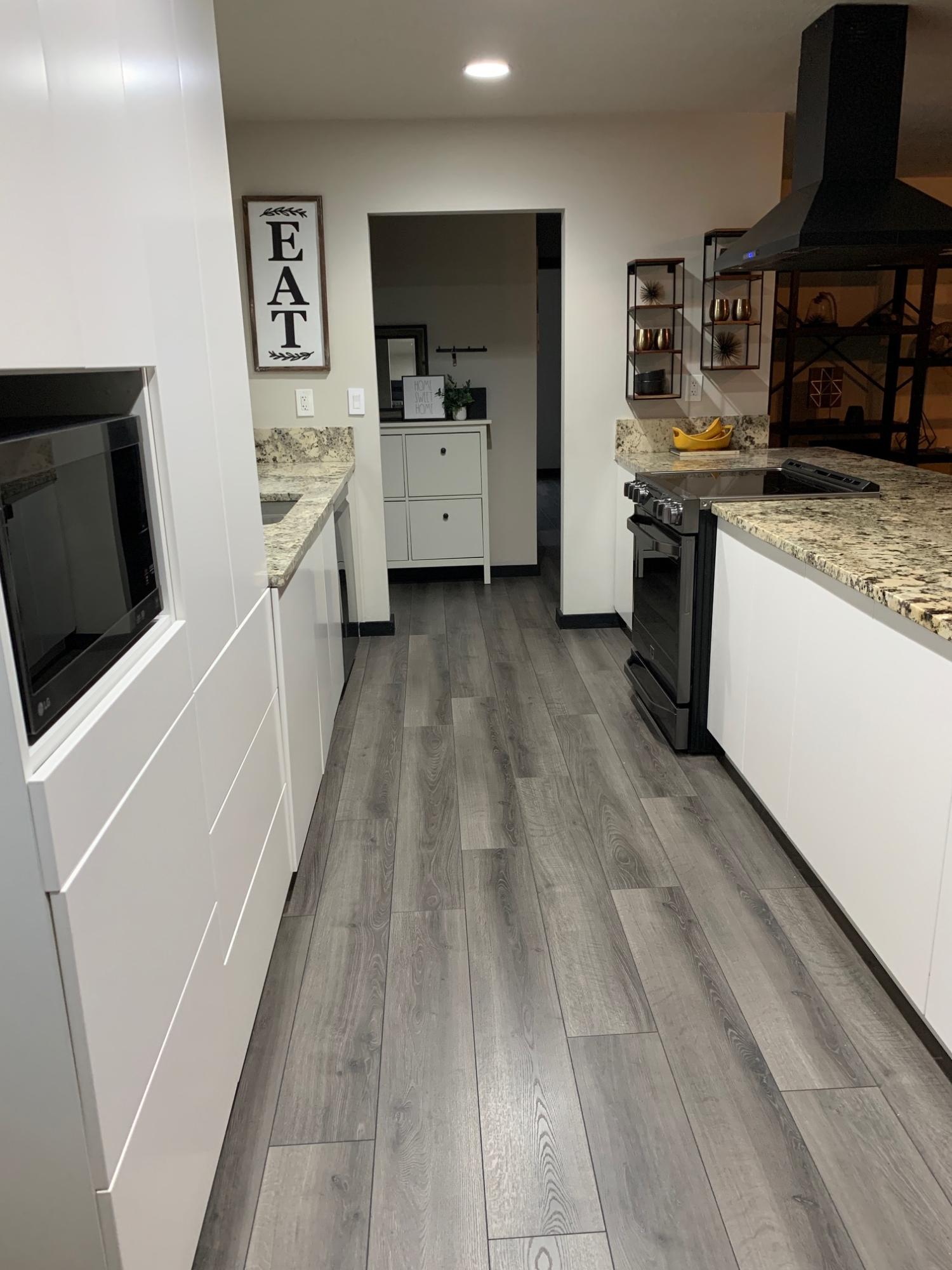 845 Cinnamon Road North Palm Beach, FL 33408 - Photo 7 of 24 Kitchen