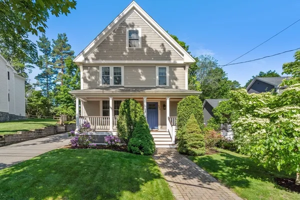 $1,595,000 | 945 Walnut Street, Newton, MA 02461