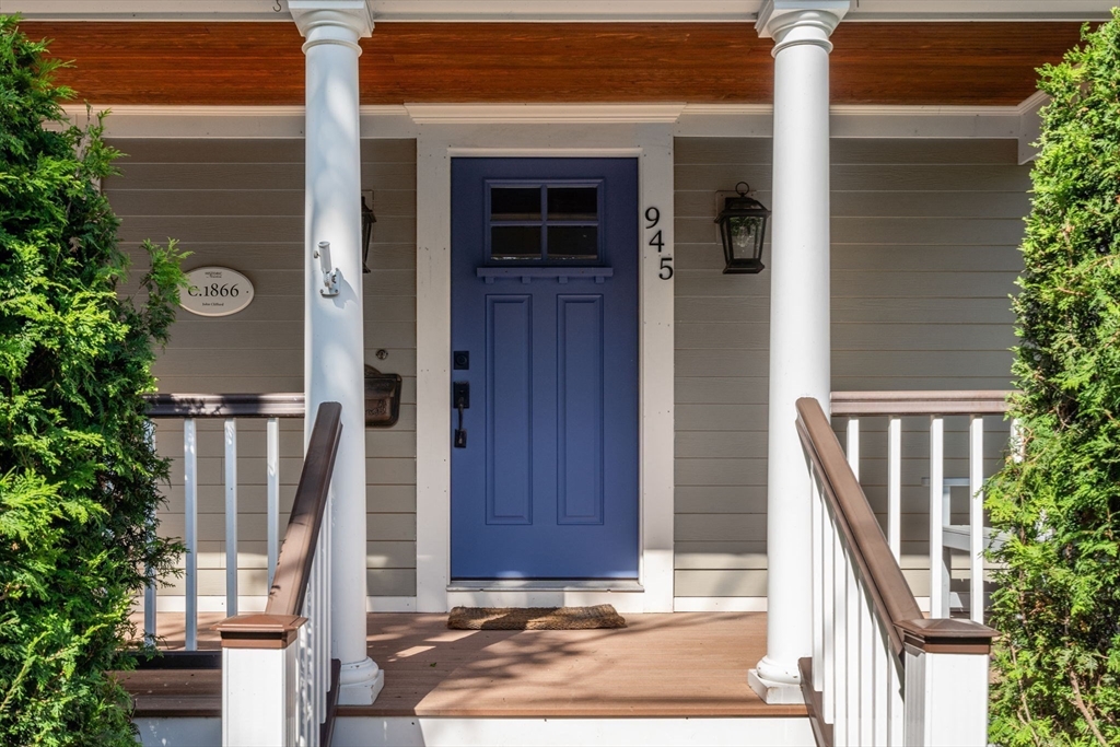 945 Walnut Street Newton, MA 02461 - Photo 3 of 42