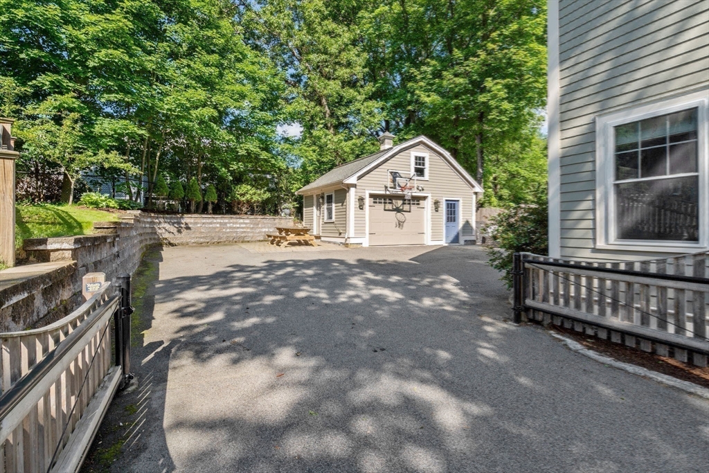 945 Walnut Street Newton, MA 02461 - Photo 39 of 42