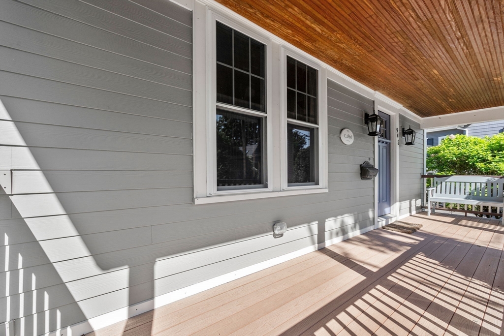 945 Walnut Street Newton, MA 02461 - Photo 4 of 42