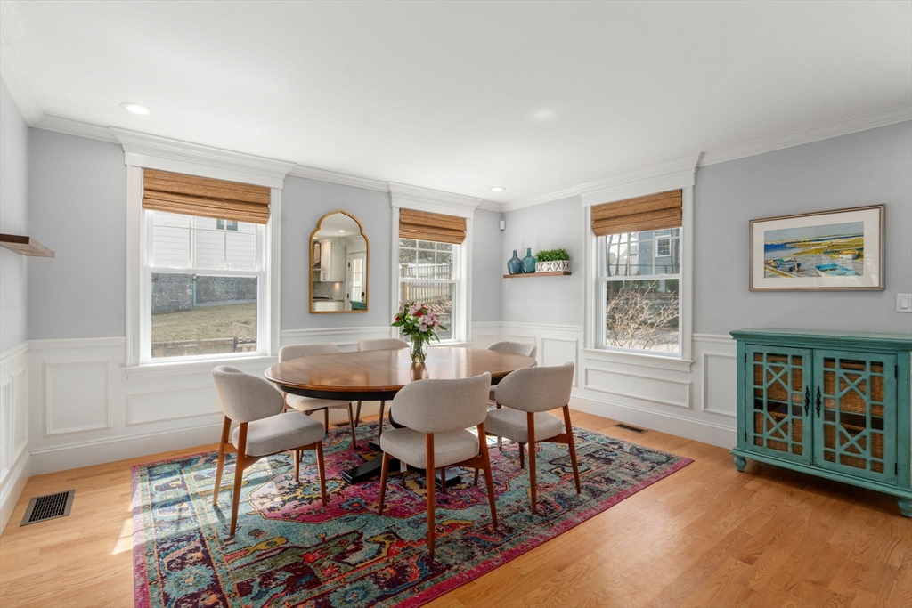 945 Walnut Street Newton, MA 02461 - Photo 9 of 42