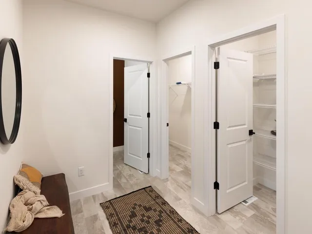 $709,990 | 7696 Waverly Avenue, Shakopee, MN 55379