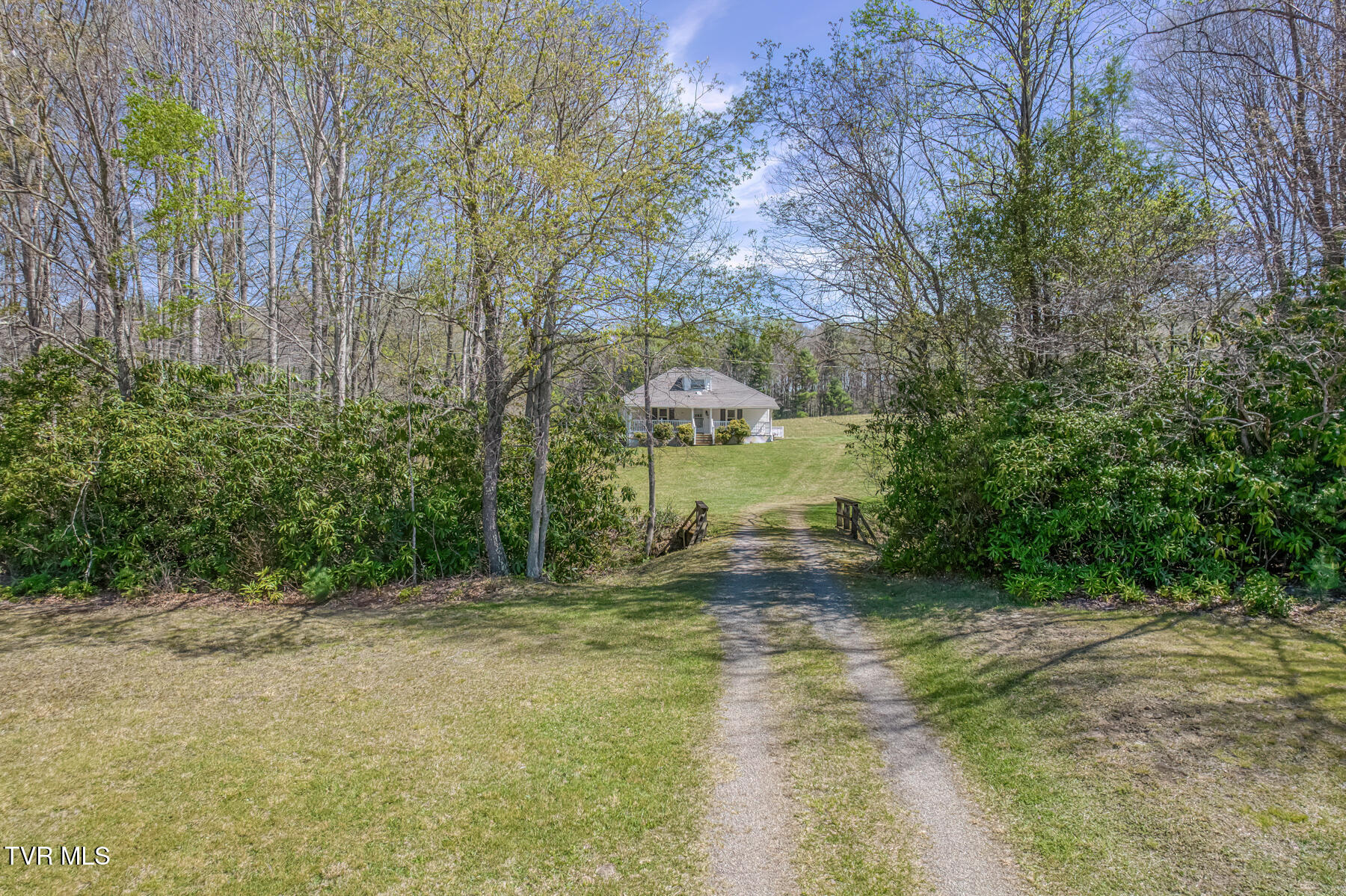 1650 Sluder Road Shady Valley, TN 37688 - Photo 2 of 99 1650 Sluder Rd-2